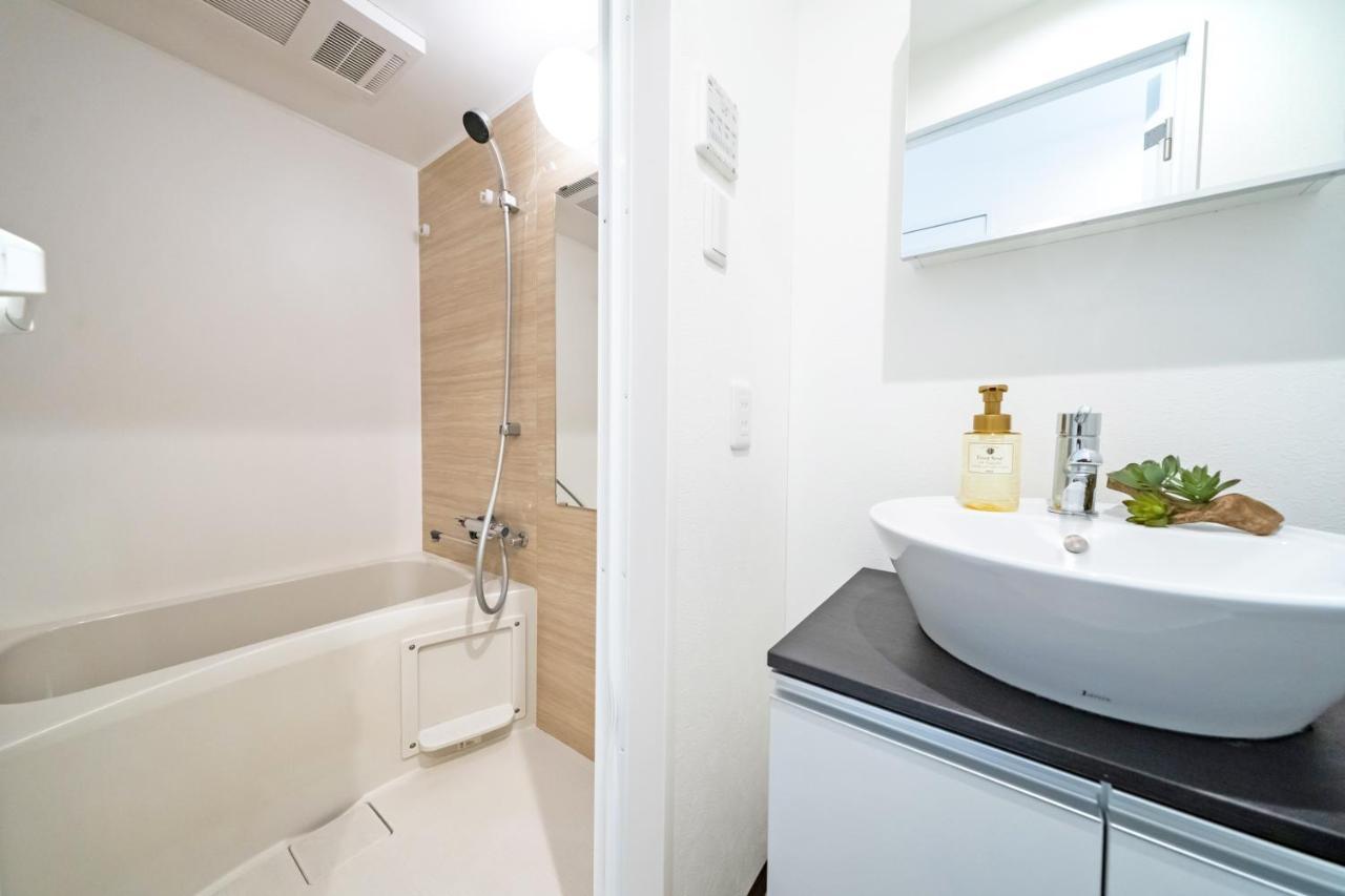 Grandouce Namba-Higashi Apartment Osaka Bagian luar foto